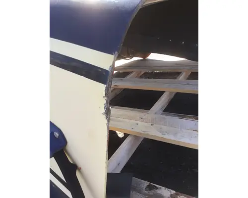 INTERNATIONAL 2674 Hood