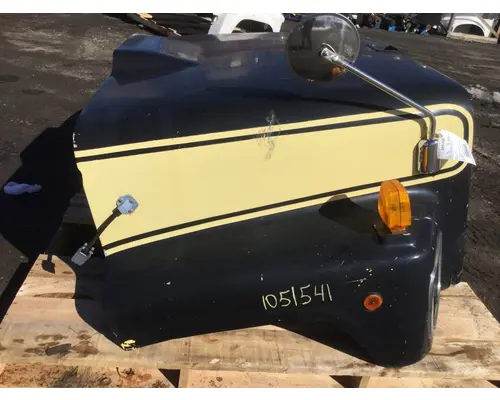 INTERNATIONAL 2674 Hood