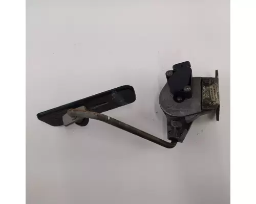 INTERNATIONAL 3000IC Accelerator Parts