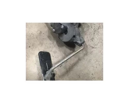 INTERNATIONAL 3000IC Accelerator Parts