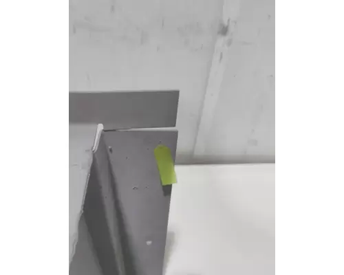 INTERNATIONAL 3000IC Battery Box