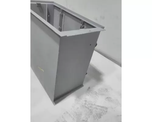 INTERNATIONAL 3000IC Battery Box