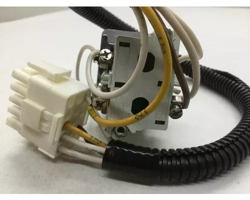INTERNATIONAL 3000IC Door Electrical Switch