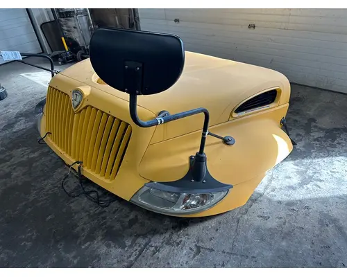 INTERNATIONAL 3000IC Hood