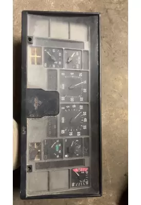 INTERNATIONAL 3000IC Instrument Cluster