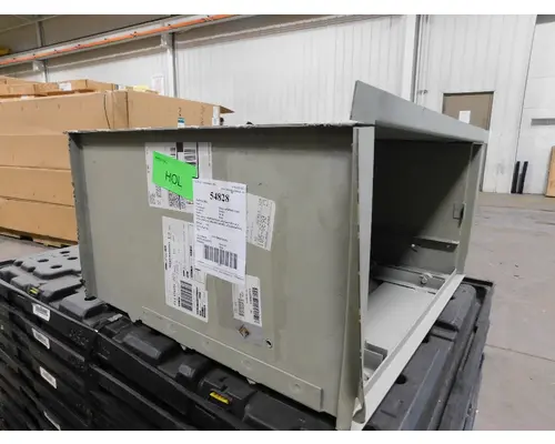 INTERNATIONAL 3000 Battery Box