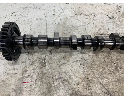 INTERNATIONAL 3013387C2 Camshaft
