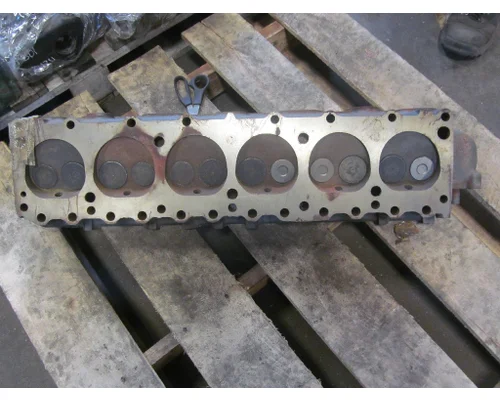 INTERNATIONAL 319722C1 Cylinder Head