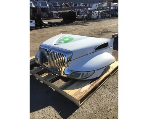 INTERNATIONAL 3200 Hood