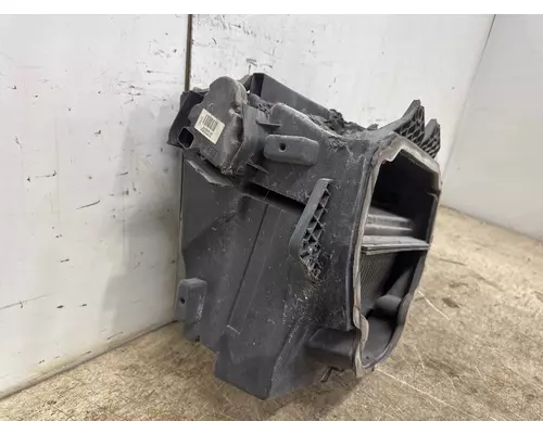 INTERNATIONAL 3530998C95 Heater Assembly