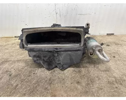 INTERNATIONAL 3530998C95 Heater Assembly