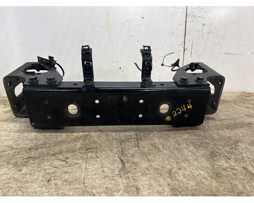 INTERNATIONAL 3531895C5 Crossmember