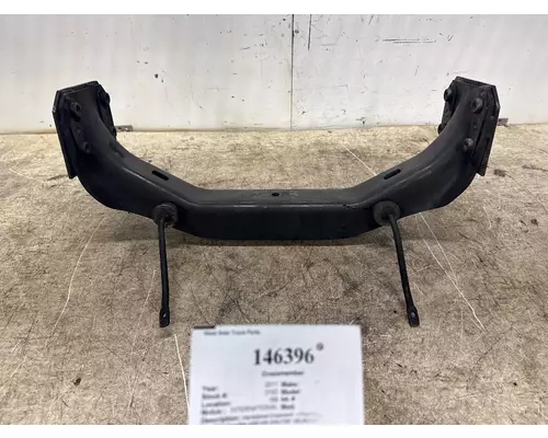 INTERNATIONAL 3532952C6 Crossmember