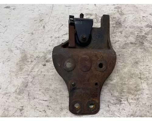 INTERNATIONAL 3574674C2 cab mounts