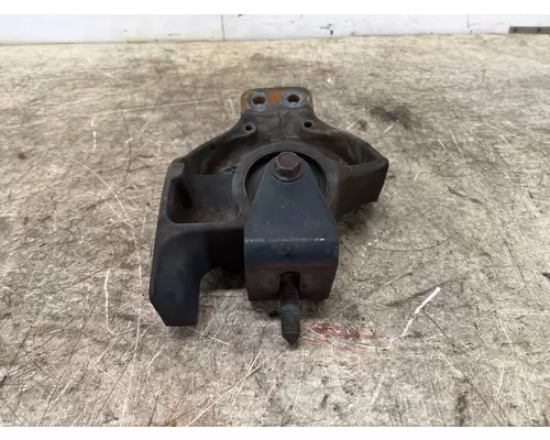 INTERNATIONAL 3574675C1 cab mounts