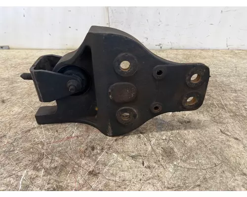 INTERNATIONAL 3574675C1 cab mounts