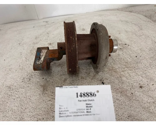 INTERNATIONAL 3578992C92 Fan hub/ Clutch