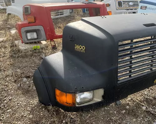 INTERNATIONAL 3600 VISTA Hood