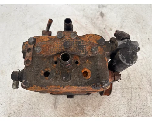 INTERNATIONAL 3605399C90 Air Compressor