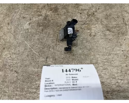 INTERNATIONAL 3611896C1 Air Solenoid