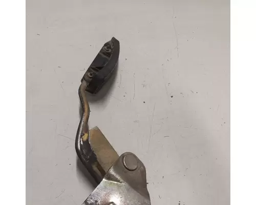 INTERNATIONAL 3800 SCHOOL BUS Accelerator Parts