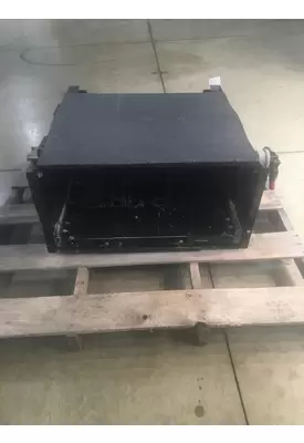 INTERNATIONAL 3800 Battery Box