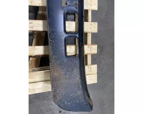 INTERNATIONAL 3800 Bumper Assembly, Front