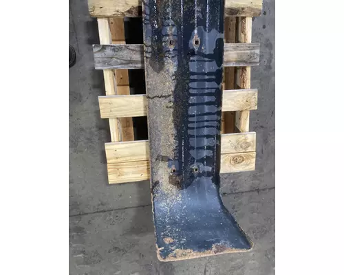 INTERNATIONAL 3800 Bumper Assembly, Front