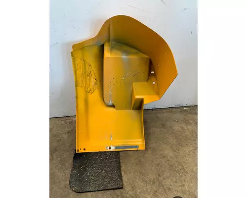 INTERNATIONAL 3800 Fender Extension