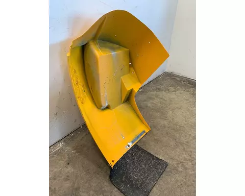 INTERNATIONAL 3800 Fender Extension