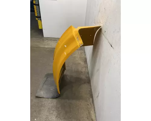 INTERNATIONAL 3800 Fender Extension