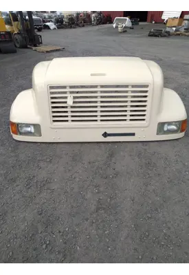 INTERNATIONAL 3800 HOOD