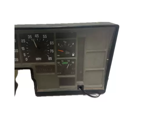 INTERNATIONAL 3800 Instrument Cluster