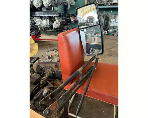 INTERNATIONAL 3800 Mirror (Side View)