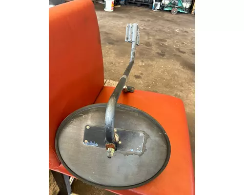 INTERNATIONAL 3800 Mirror (Side View)