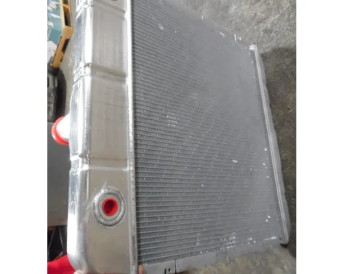 INTERNATIONAL 3800 Radiator