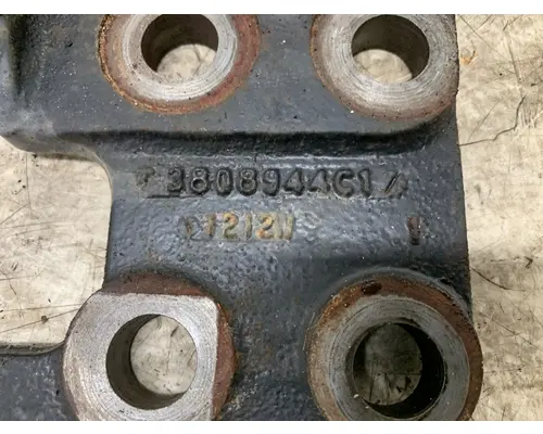 INTERNATIONAL 3808944C1 Engine Mounts