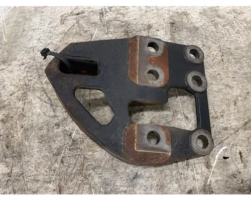 INTERNATIONAL 3808945C1 Engine Mounts