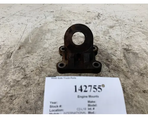 INTERNATIONAL 3824527C1 Engine Mounts