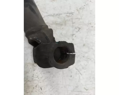 INTERNATIONAL 3825666C91 Steering Shaft