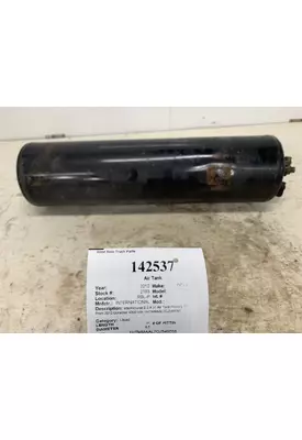 INTERNATIONAL 3829911C1 Air Tank