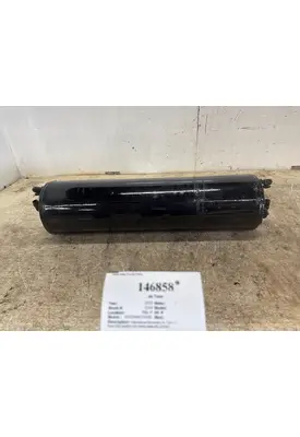 INTERNATIONAL 3829915C1 Air Tank