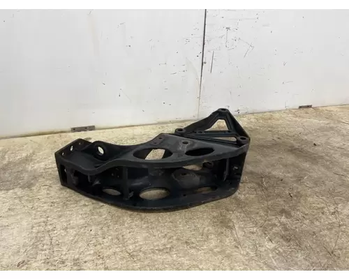 INTERNATIONAL 3839131C4 Frame Horn