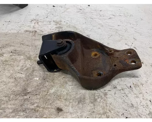 INTERNATIONAL 3842854C2 cab mounts