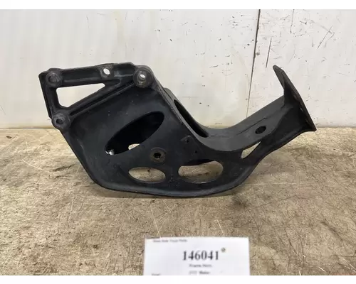 INTERNATIONAL 3843482C4 Frame Horn