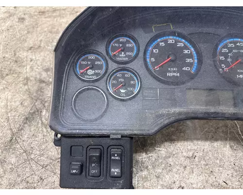 INTERNATIONAL 3868370C91 Instrument Cluster