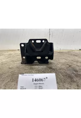 INTERNATIONAL 4004192C3 Engine Mounts