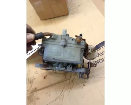 INTERNATIONAL 404 Carburetor