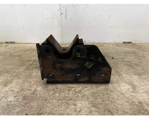 INTERNATIONAL 4056602C2 Engine Mounts