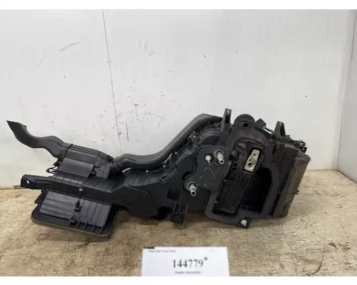 INTERNATIONAL 4059691C95 Heater Assembly